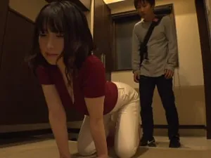 Địt nhau cùng cô bạn thân trong kỳ nghỉ hè oi nóng